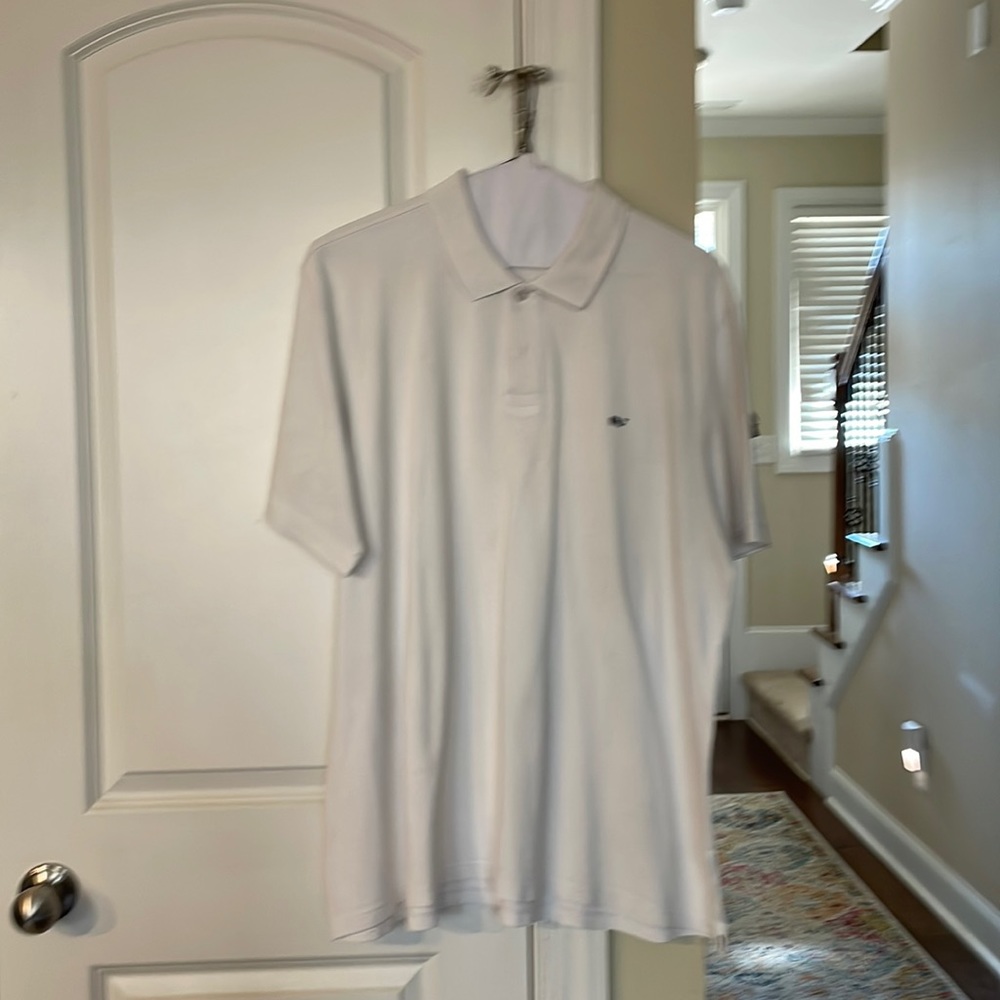 Vineyard vines
